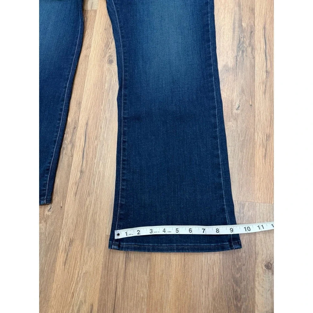 Levi's 512‎ Perfectly Slimming Bootcut Jeans Women's 14P Medium Wash